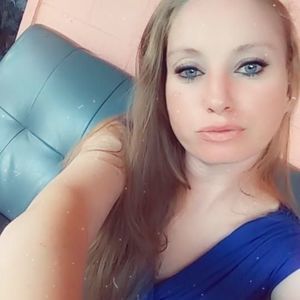 Meet your Posher, Leslee